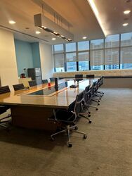 Zhongshan Mall (D12), Office #575439241